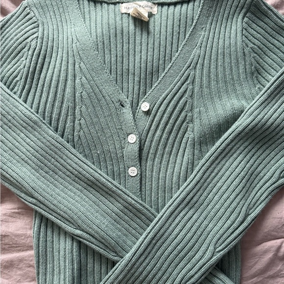Women's Green Ribbed Sweater - Picture 1 of 2